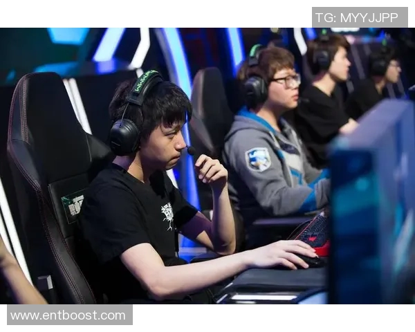 CSGO专题深度解析EDG战队在比赛中的耐力表现与战术策略 CSGO专题深度解析EDG战队在比赛中的耐力表现与战术策略