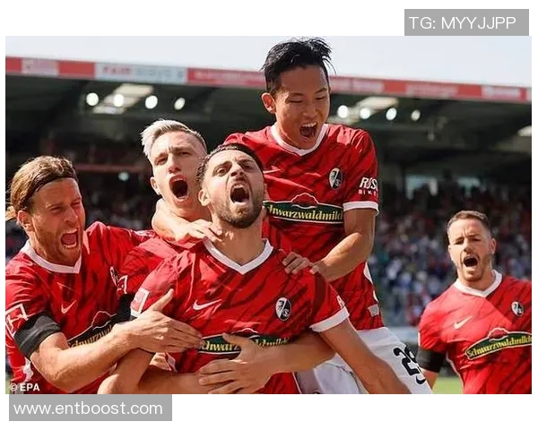 弗赖堡队雄心勃勃,挺进德甲擒得宝贵三分 弗赖堡队雄心勃勃,挺进德甲擒得宝贵三分