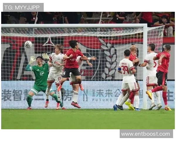 成都足球队防反战术革新探讨与未来发展展望